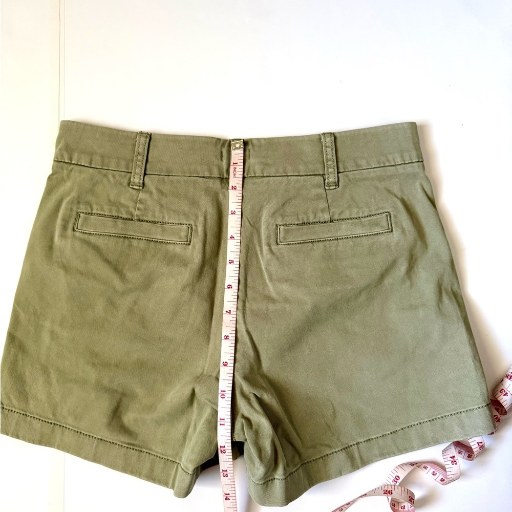 J.Crew Green Chino Shorts Size 2 – 3.5” Inseam - Picture 7 of 8